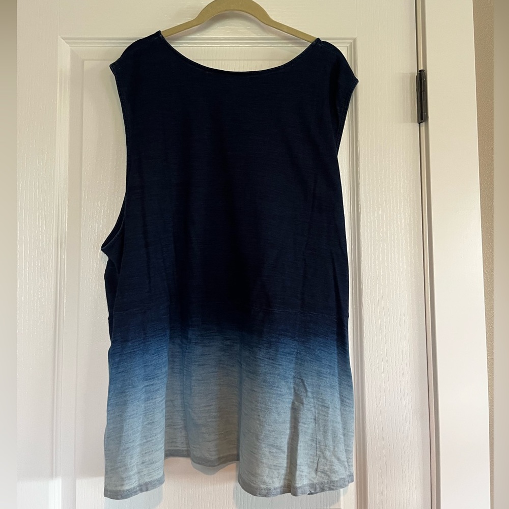 J. Jill Navy and Light Blue Ombre Tank Top 4x - Picture 3 of 3